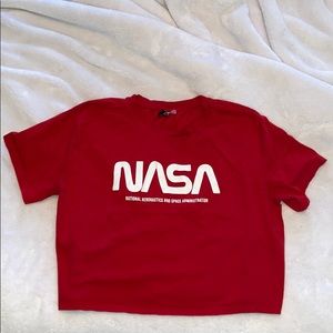 Short sleeve crop top